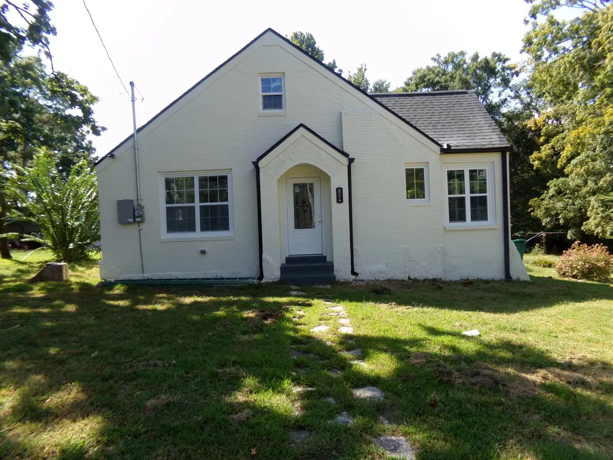 864 Yell Rd, Lewisburg, TN 37091 - #1