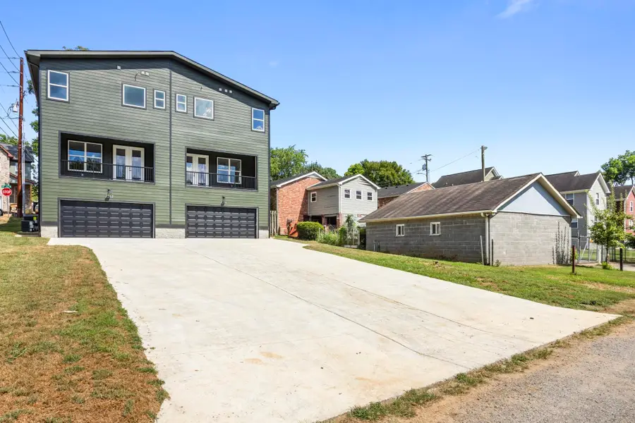 2211 18th Ave N, Nashville, TN 37208 - #3