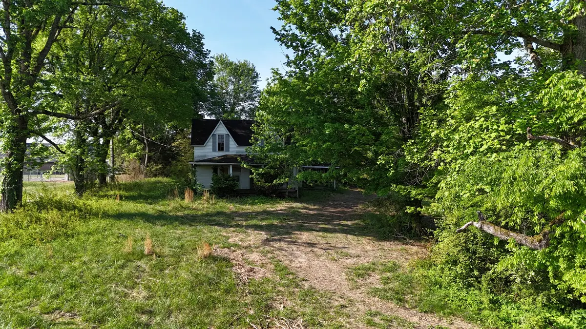 13060 G Harding Rd, Silver Point, TN 38582 - #1