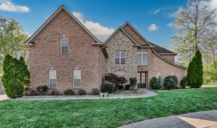 132 Lyme Dr, Clarksville, TN 37043 - #2