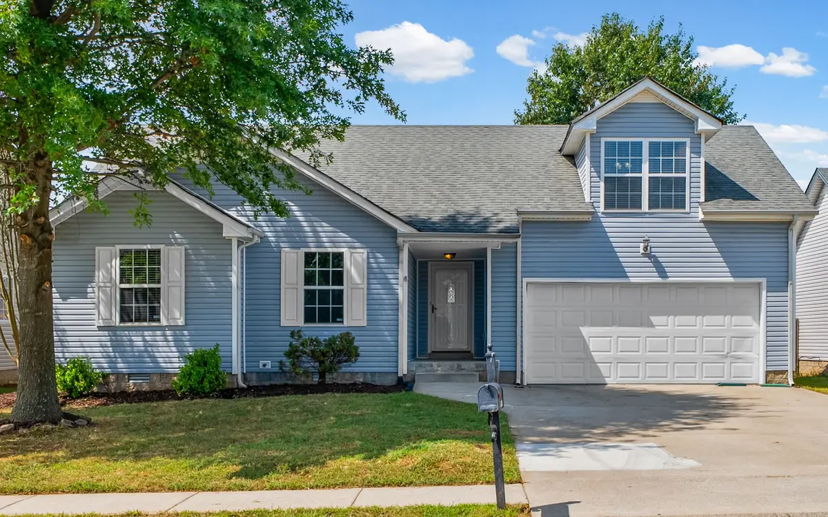 1020 Cindy Jo Ct, Clarksville, TN 37040 - #1