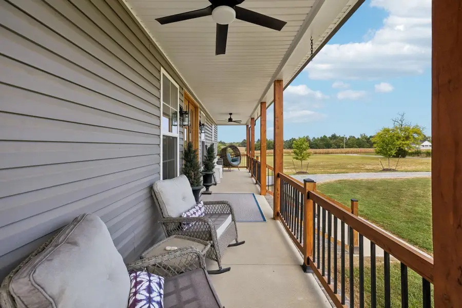 997 Bear Carr Rd, Westmoreland, TN 37186 - #3