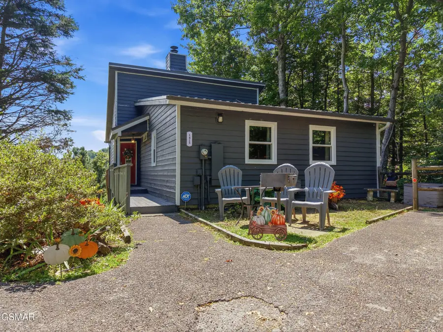 1415 S Baden Drive, Gatlinburg, TN 37738 - #2