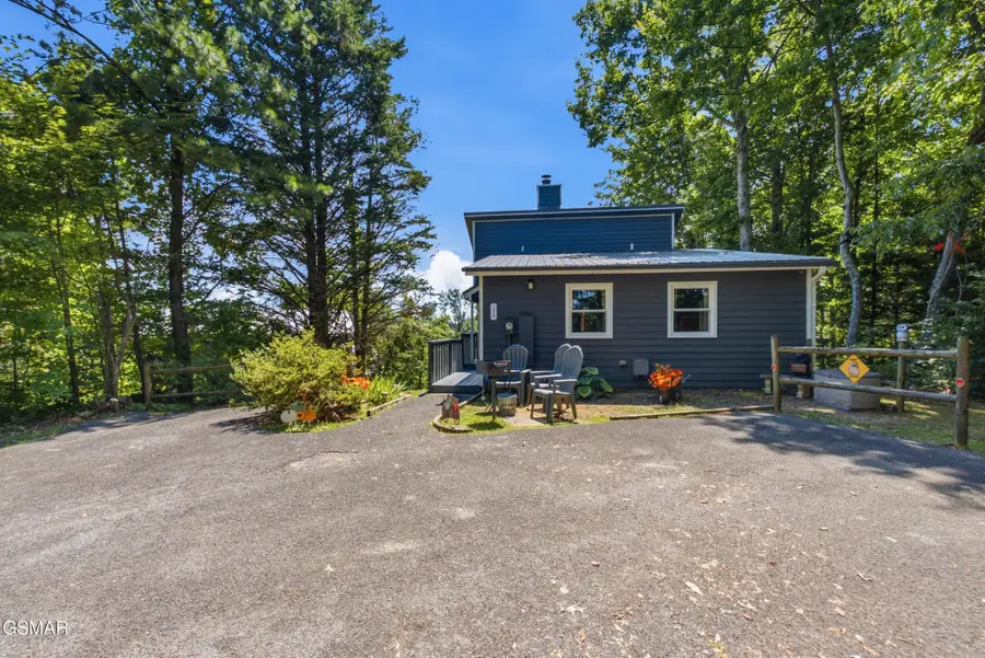 1415 S Baden Drive, Gatlinburg, TN 37738 - #3