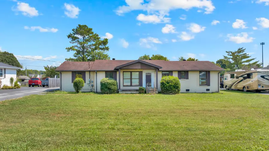 411 Colgate Ave, Lebanon, TN 37087 - #2