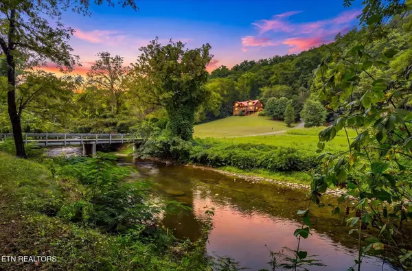322 Mystical Creek Way, Cosby, TN 37722