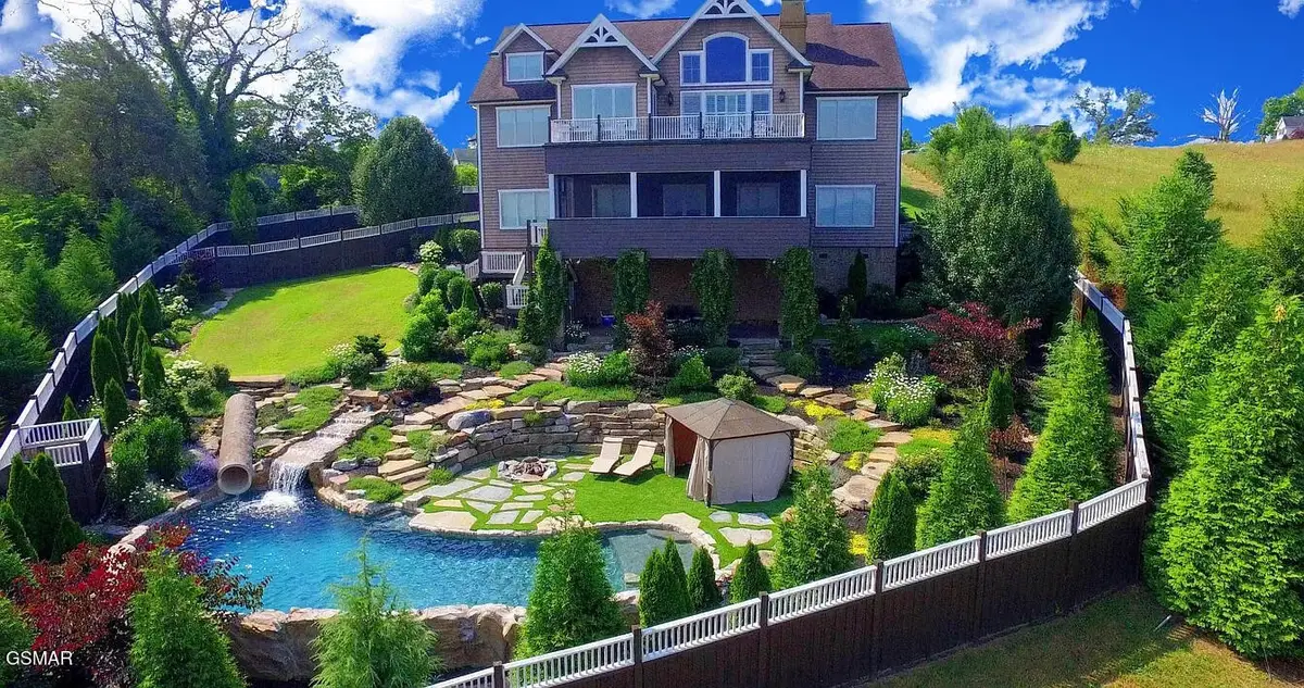 1199 Saint Ives Drive, Sevierville, TN 37862 - #1