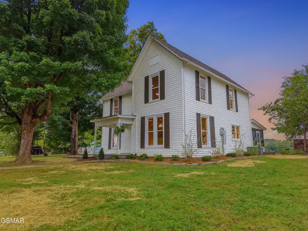1440 Mccleary Bend Road, Sevierville, TN 37876