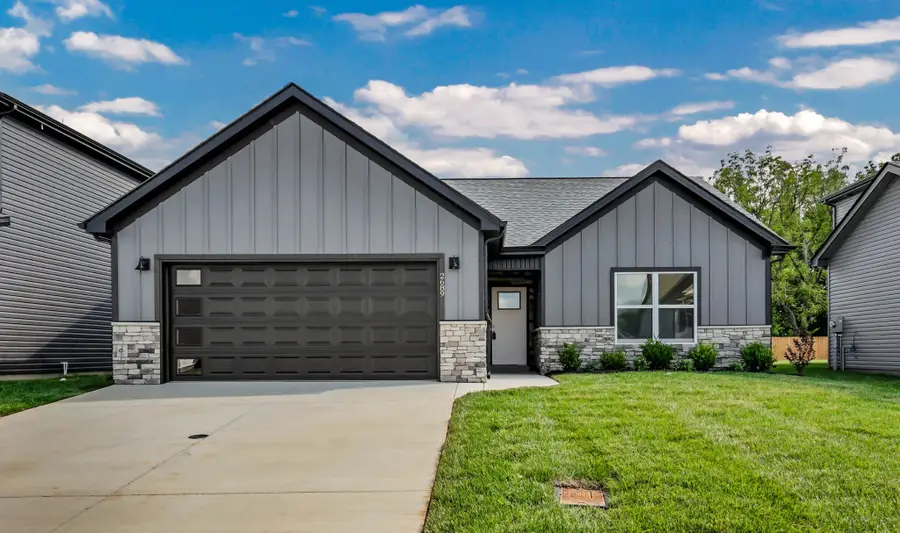 535 Ayden Ln, Clarksville, TN 37042 - #2