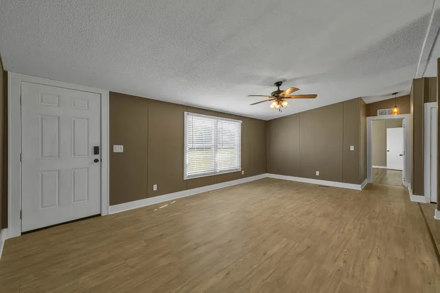 933 Ridge View Rd, Maryville, TN 37801 - #3