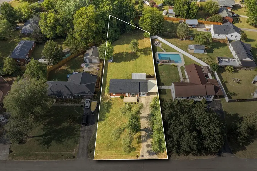 2108 Crystal Dr, Nashville, TN 37210 - #2