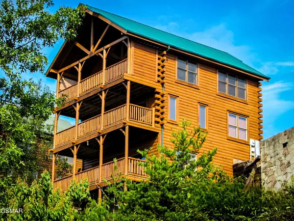 2828 White Oak Ridge Lane, Sevierville, TN 37862