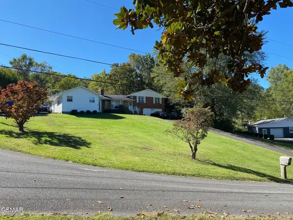 1011 Honeysuckle Drive, Newport, TN 37821