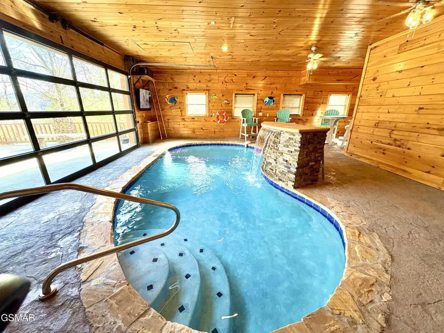 2738 Cats Paw Lane, Sevierville, TN 37862 - #2