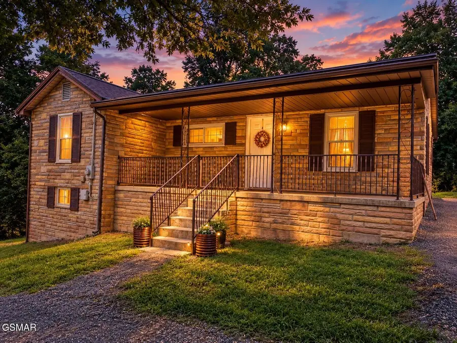 4906 Shady Road, Strawberry Plains, TN 37871 - #2