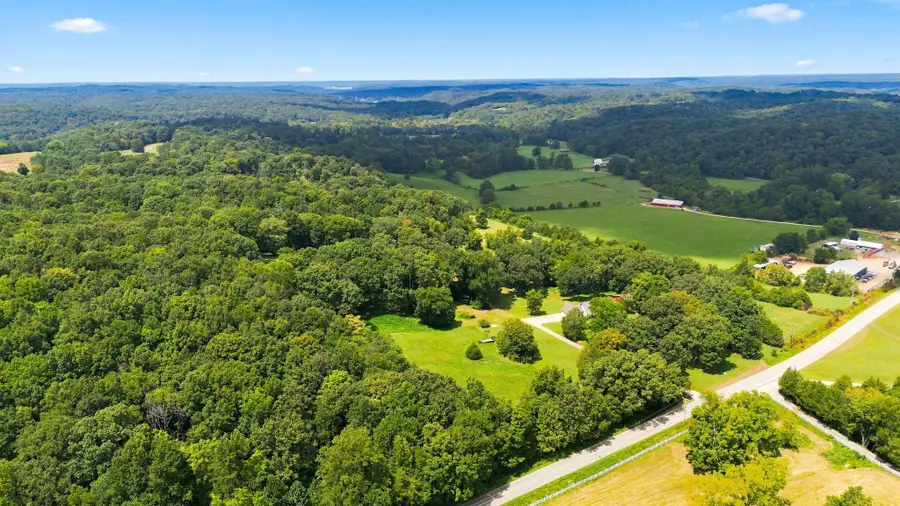 3065 Clydeton Rd N, Waverly, TN 37185 - #3