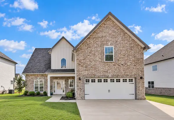 577 Dexter Dr, Clarksville, TN 37043