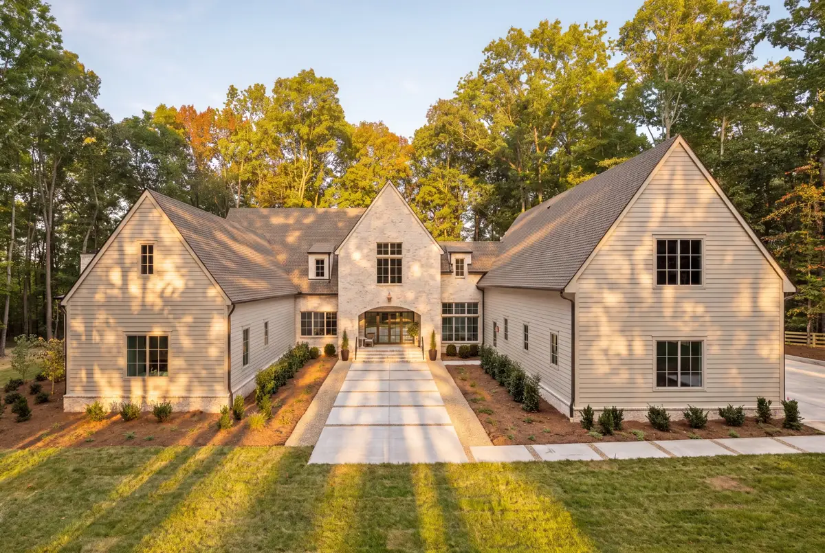 5900 Pinewood Rd, Franklin, TN 37064 - #1
