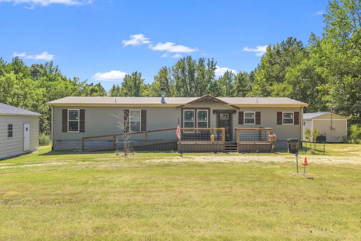 110 Christian Chapel Rd, Cedar Grove, TN 38321 - #1