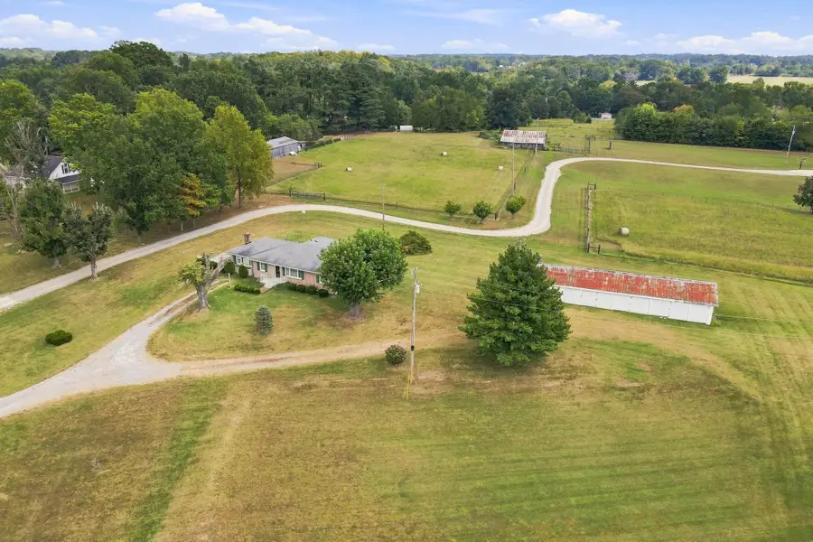 4423 Highway 76, Cottontown, TN 37048 - #2