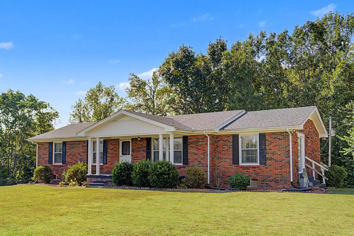 5279 Oak Grove Rd, Red Boiling Springs, TN 37150 - #1