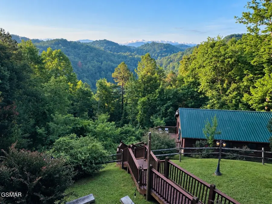 3764 Ivy Way, Sevierville, TN 37876 - #2