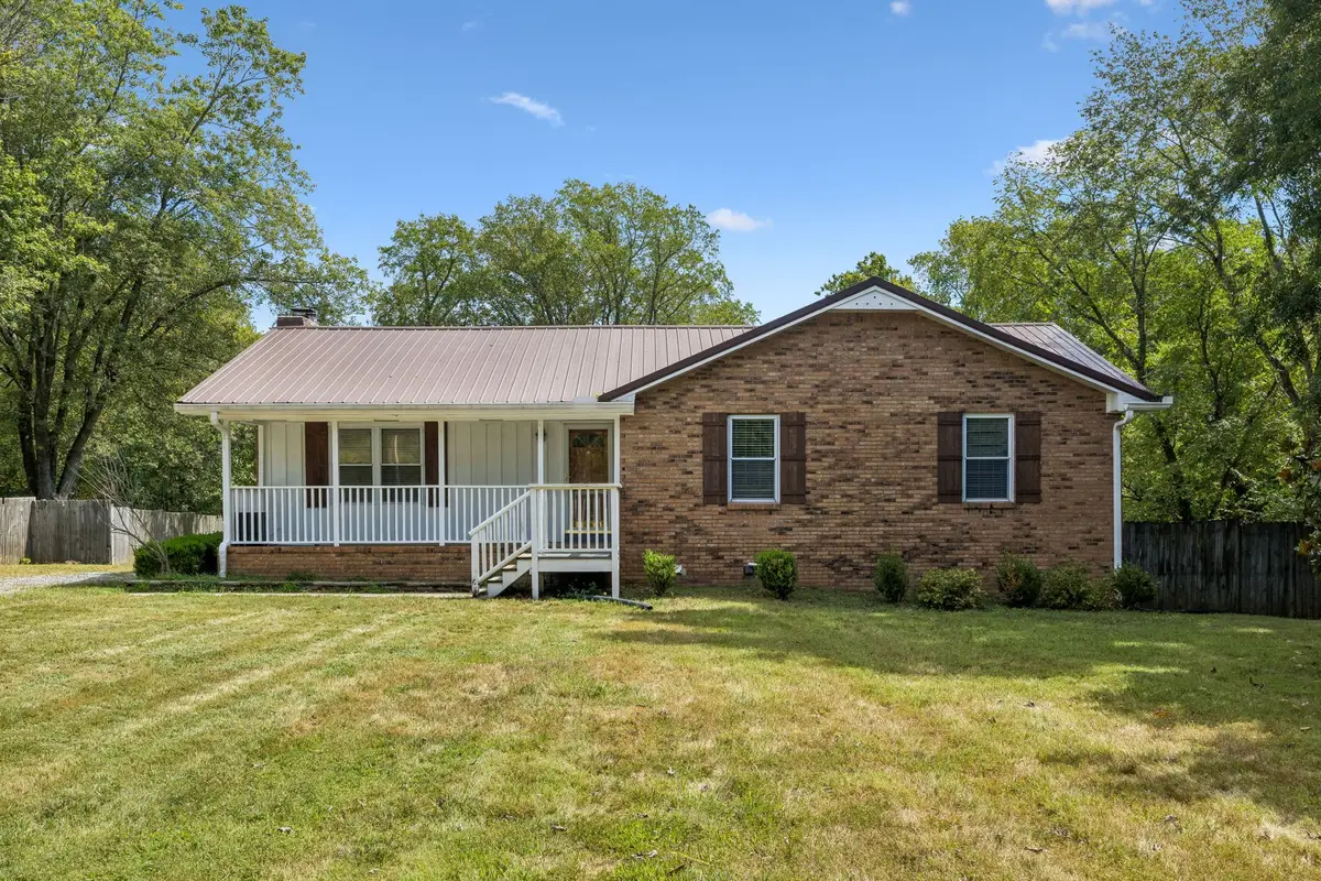444 South Rd, Cottontown, TN 37048 - #1