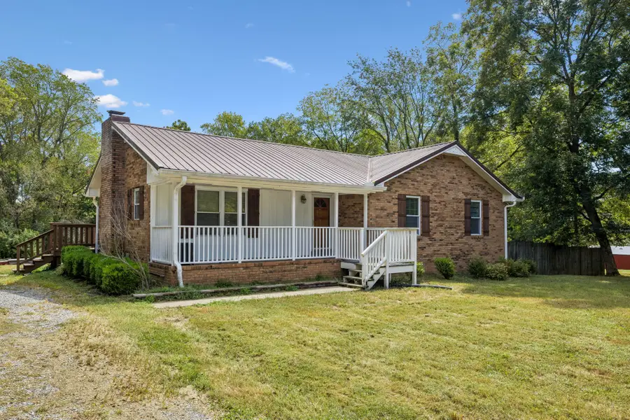444 South Rd, Cottontown, TN 37048 - #2
