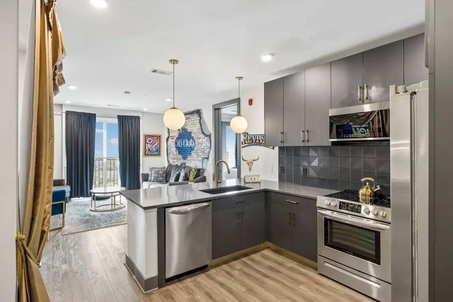 65 Lindsley Ave #513, Nashville, TN 37210 - #2