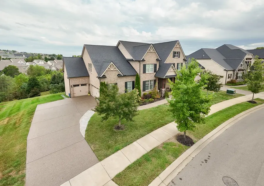 1006 Cumberland Valley Dr, Franklin, TN 37064 - #2