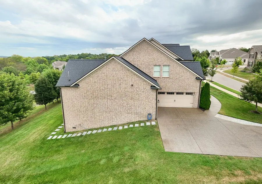 1006 Cumberland Valley Dr, Franklin, TN 37064 - #3