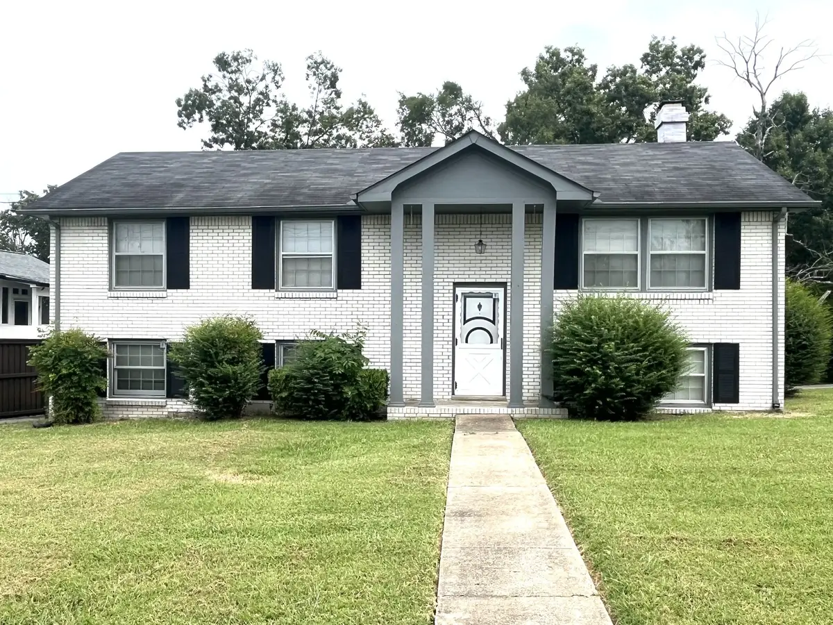 2615 Forest View Dr, Antioch, TN 37013 - #1
