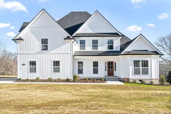 4987 Hunter Rd, Southside, TN 37171