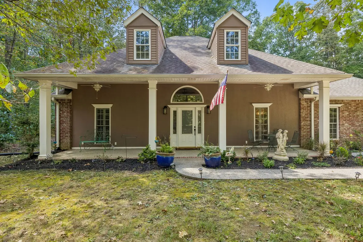 1019 Morningside Dr, Kingston Springs, TN 37082 - #1