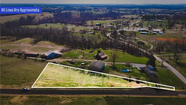 70 Daniel Lane, Westmoreland, TN 37186