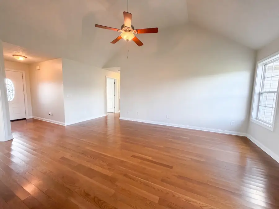 111 Beaver Creek Dr, Portland, TN 37148 - #3