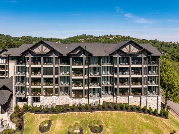855 Campbell Lead Road #303, Gatlinburg, TN 37738