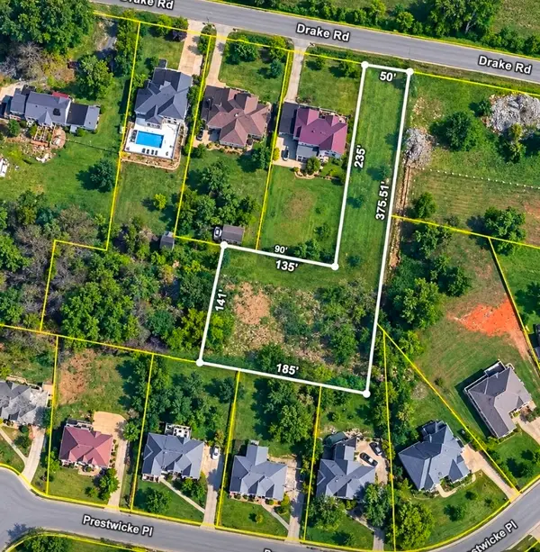 3532 Drake Rd, Adams, TN 37010