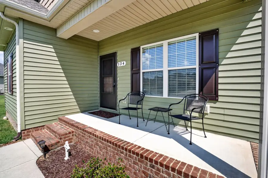 134 Elise Cir, Tullahoma, TN 37388 - #2
