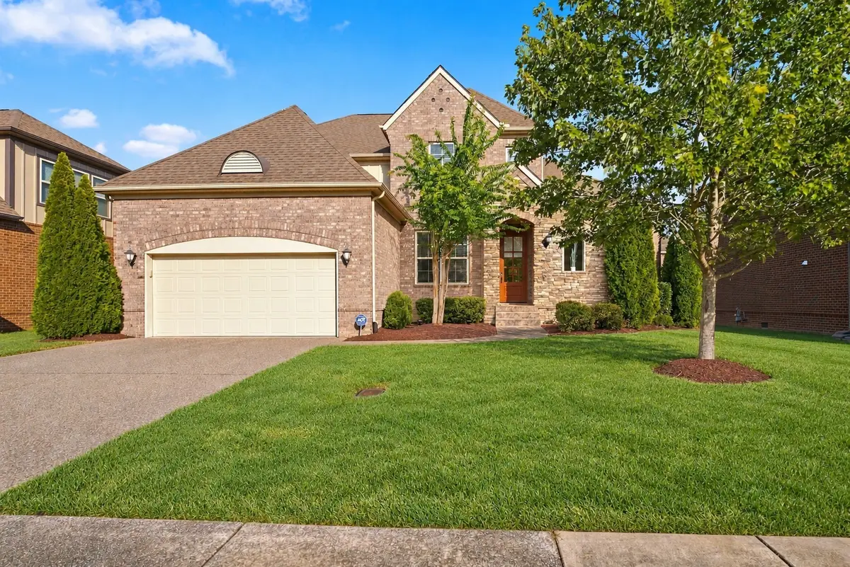 241 Sydney Dr, Goodlettsville, TN 37072 - #1