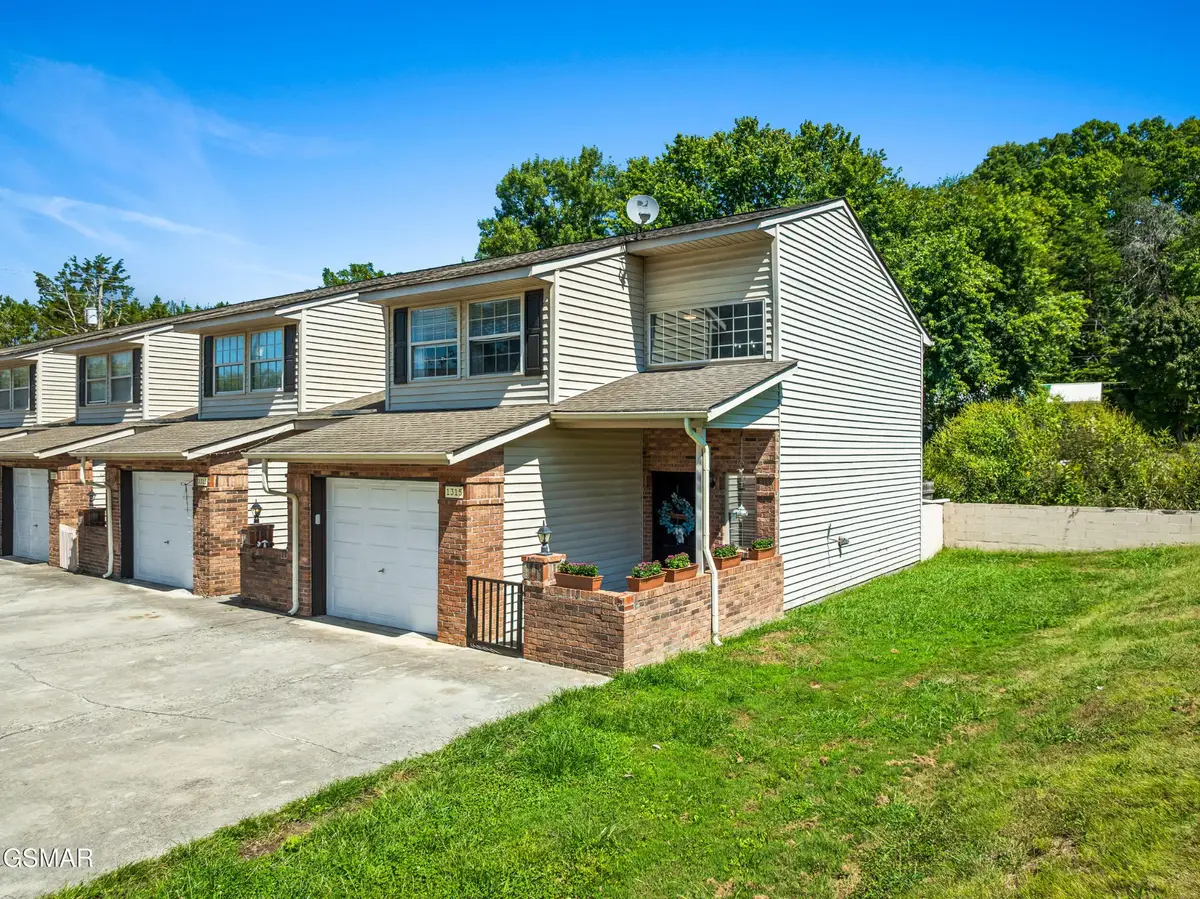 1315 Mountain Meadows Way #8, Sevierville, TN 37862 - #1