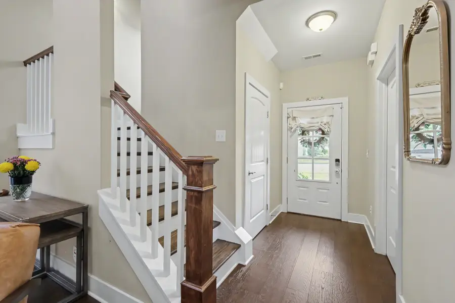 2214 Chaucer Park Ln, Thompsons Station, TN 37179 - #2