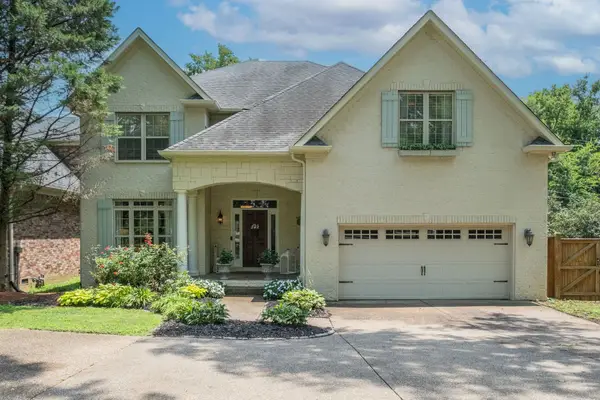 210B Page Rd, Nashville, TN 37205