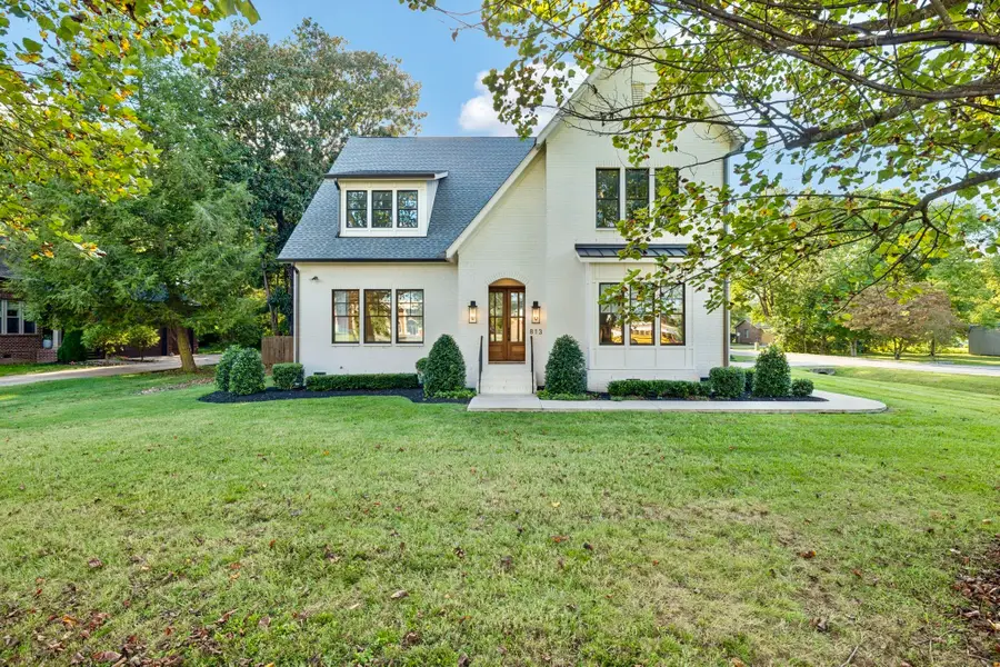 813 Hillsboro Rd, Franklin, TN 37064 - #3
