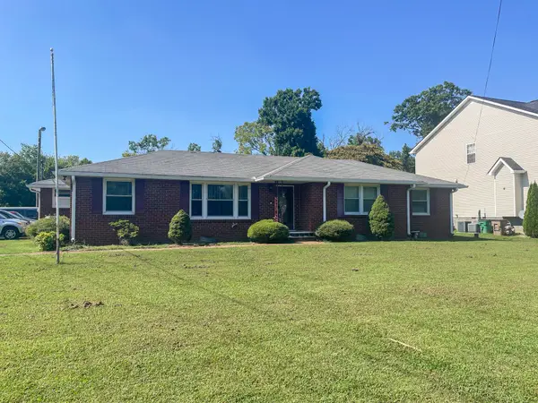 327 Wimpole Dr, Nashville, TN 37211