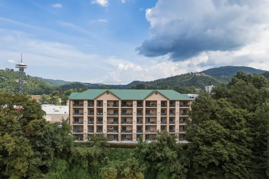 120 Bon Air Dr #2042, Gatlinburg, TN 37738 - #2