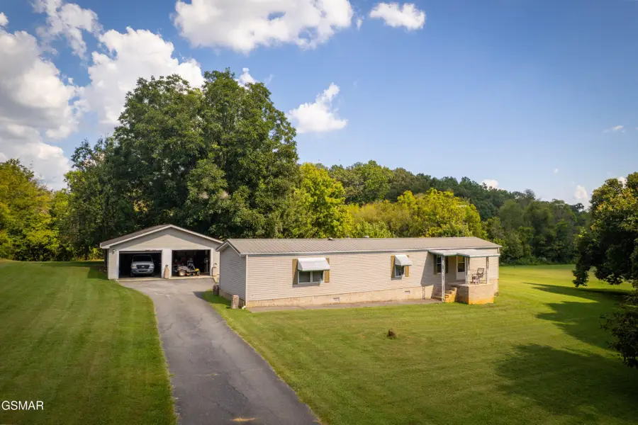 1420 Martha Dandridge Circle, Dandridge, TN 37725 - #2