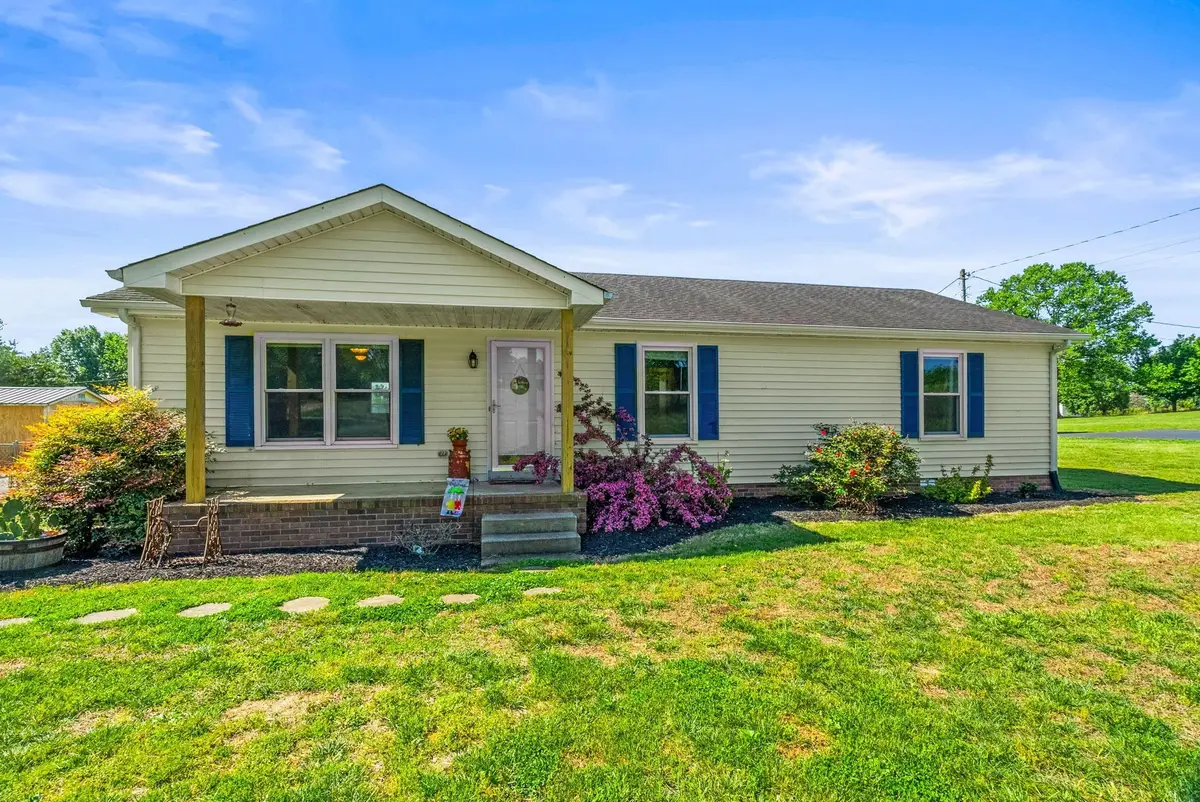 3922 Armstrong Rd, Springfield, TN 37172 - #1