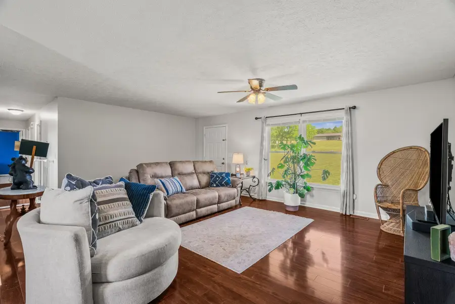 3922 Armstrong Rd, Springfield, TN 37172 - #3