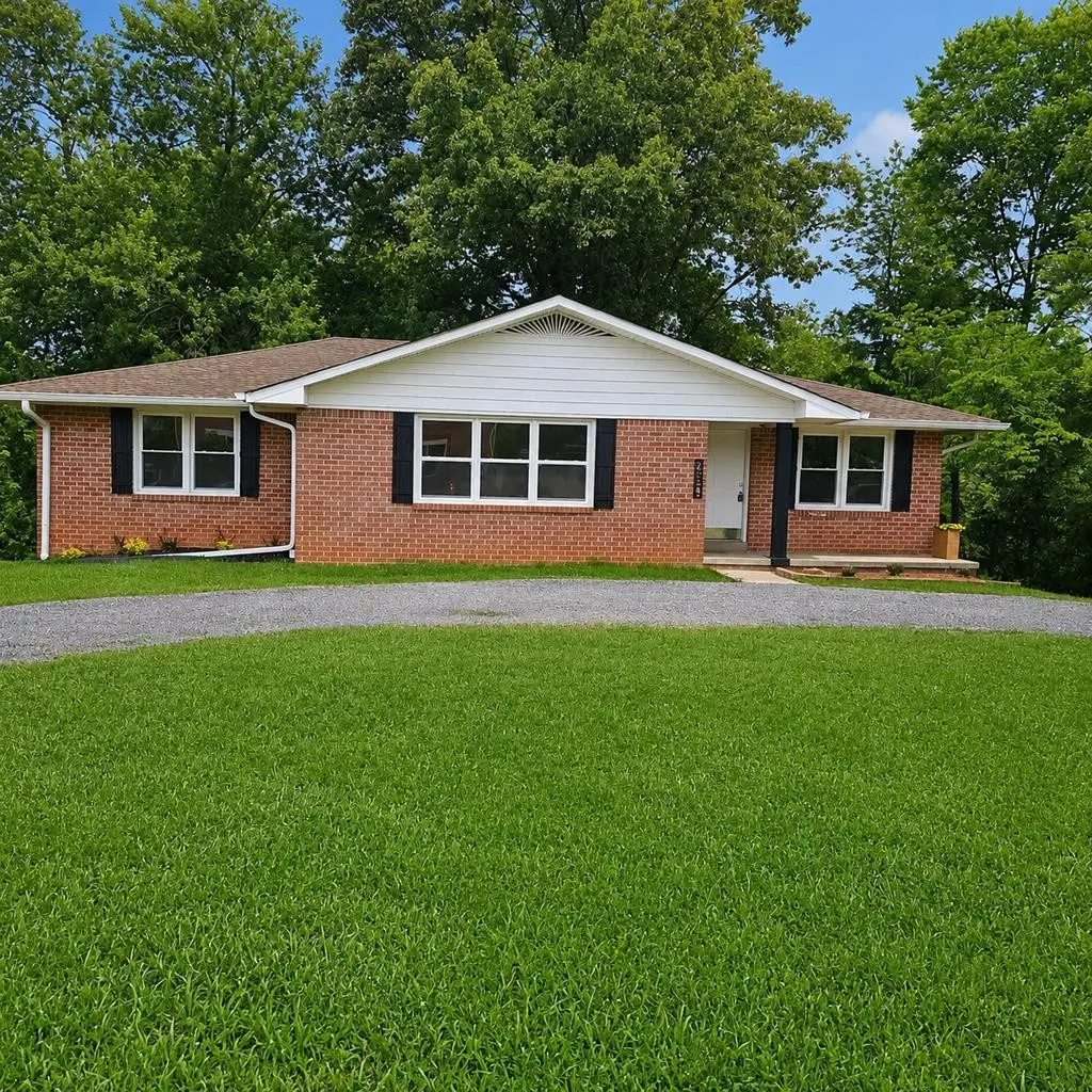 250 E 16th St E, Cookeville, TN 38501 - #1